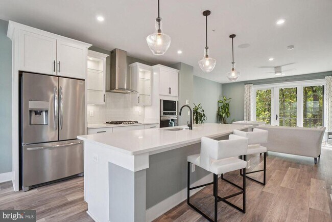 Building Photo - 1641 Bandit Loop