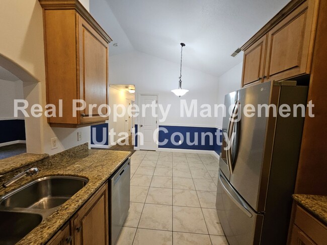 Building Photo - Reduced Price~Pet Friendly Condo