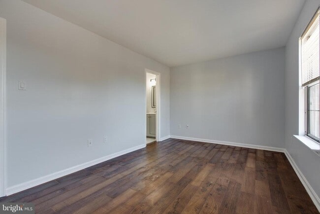 Building Photo - 8602 Andrew Ellicott Ct