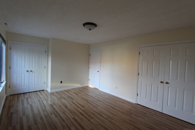 Building Photo - 44 Rosemary Ln