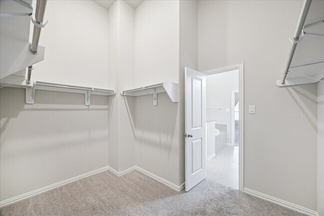 Building Photo - 28418 Asher Falls Ln