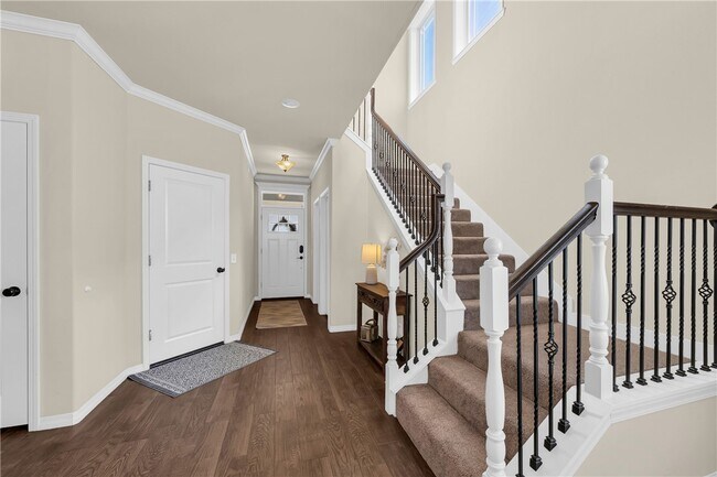 Building Photo - 442 SW Glover St