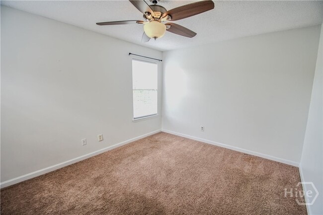 Building Photo - 5301 Walden Park Dr