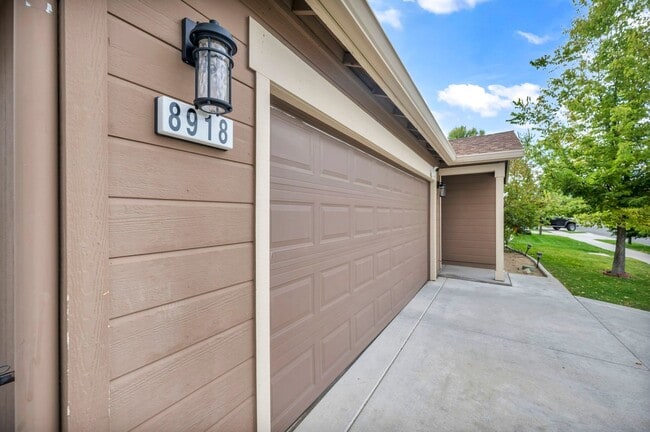 Building Photo - Currently being enjoyed by another resident - Available for move-in April 5th. Accepting tours fo...