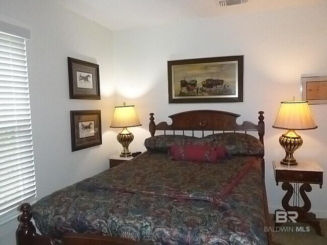 Building Photo - 19307 Scenic Hwy 98