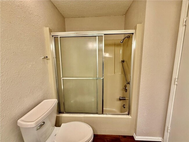 Building Photo - 26 Shakespeare Dr