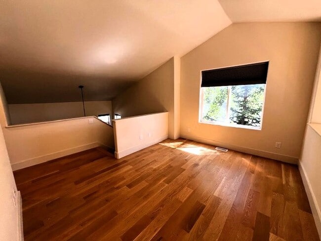 Building Photo - 55 Salt Lick Pl