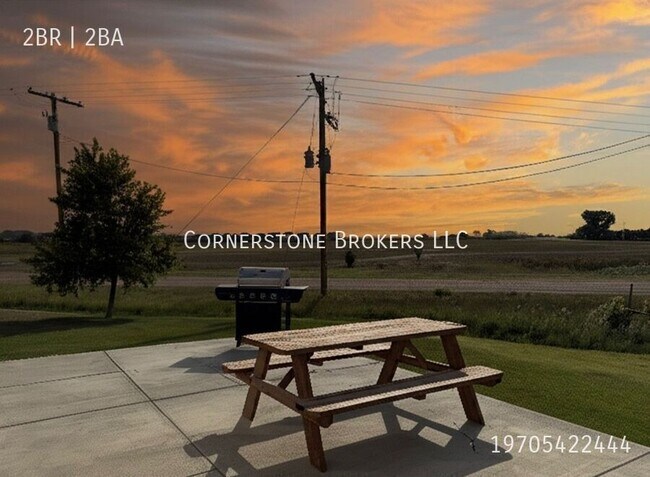 Building Photo - 112 Parkview Ct