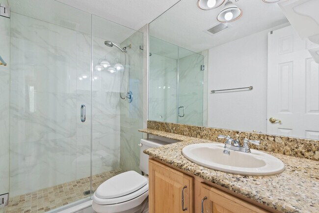 Building Photo - 1515 E Broward Blvd