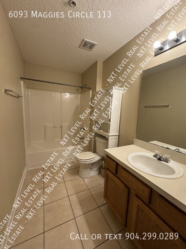 Building Photo - 6093 Maggies Cir