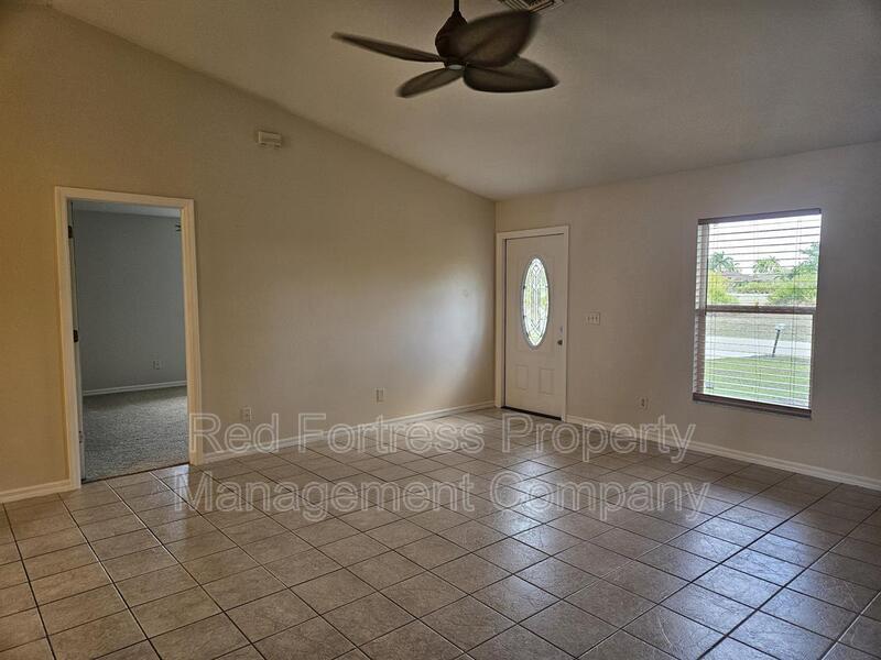 Building Photo - 1814 SW 42nd St