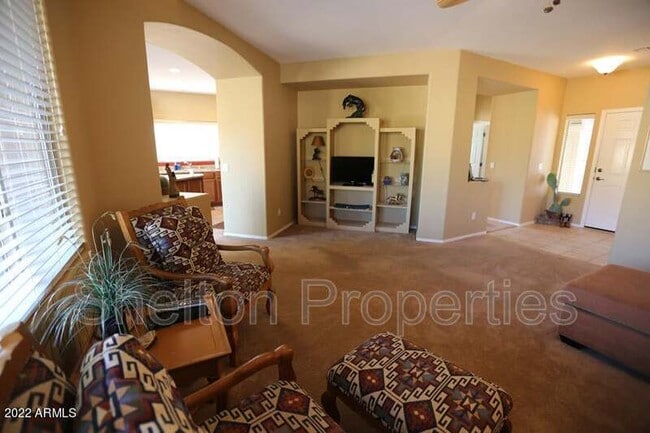 Building Photo - 18888 E Cattle Dr