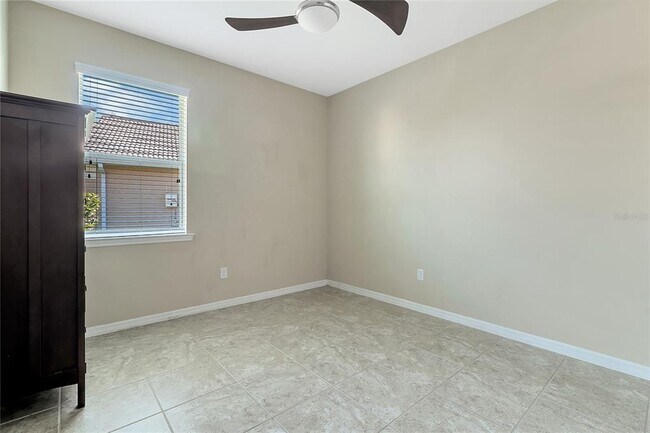 Building Photo - 6289 Falcon Lair Dr