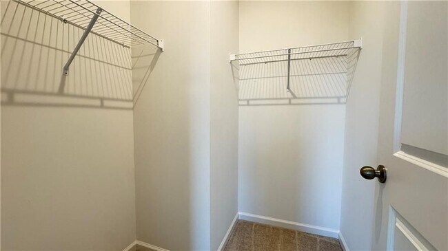 Building Photo - 1443 Creekside Cir NW