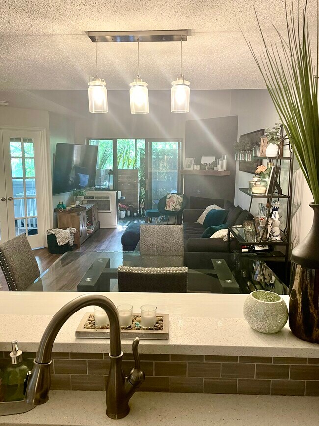 View of main floor from kitchen - 7610 York Ave S