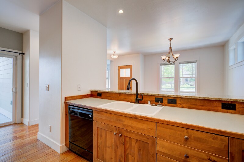 Building Photo - 3167 Spring Ridge Dr