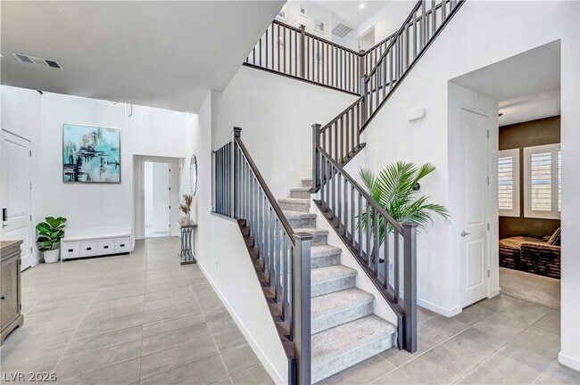 Building Photo - 10362 Vista Argento Ave