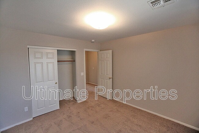 Building Photo - 7706 W Sands Dr