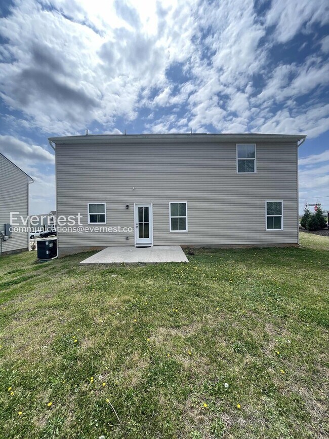 Building Photo - 1016 Concord Springs Dr