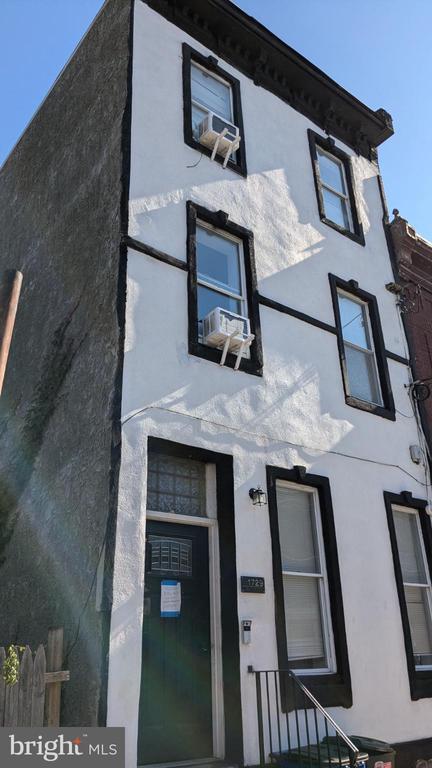 Building Photo - 1729 N 24th St