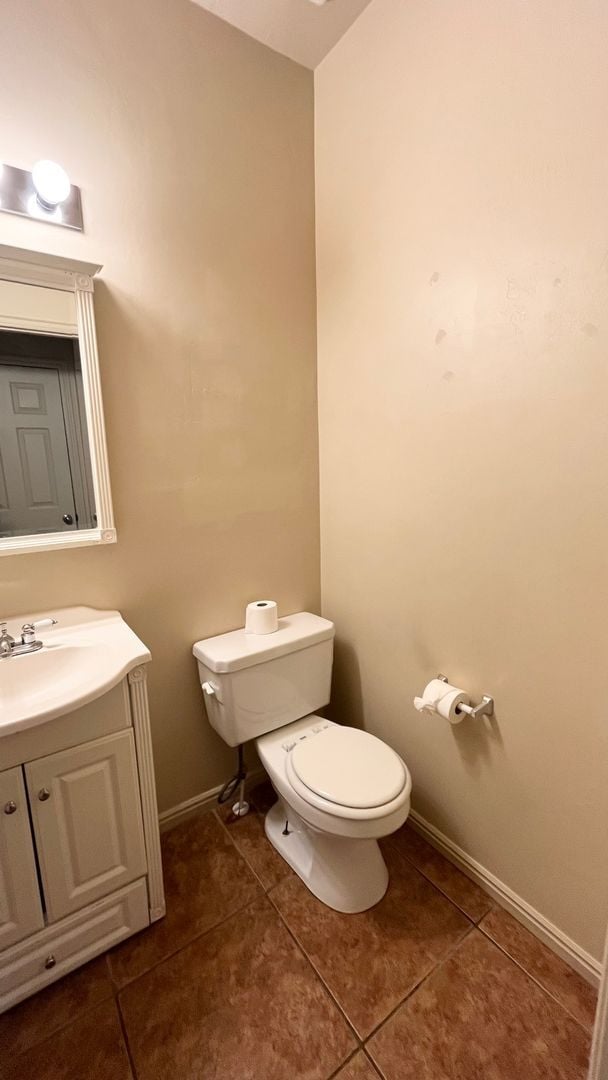 Building Photo - Coming Soon! 3 Bed/2.5 Bath in South Jordan