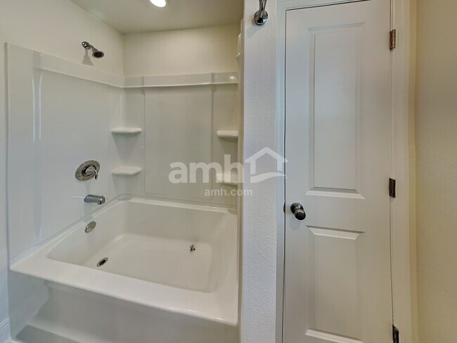 Building Photo - 14511 Cedar Trunk Ter