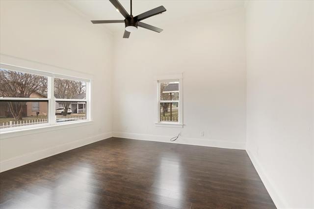 Building Photo - 805 W Owings St