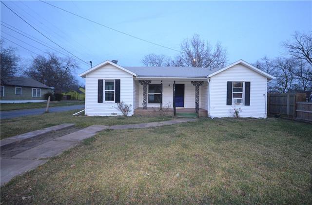 Primary Photo - 1103 S Willow St