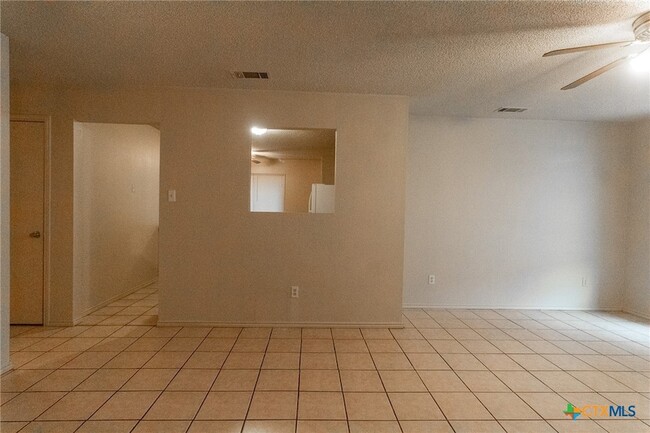 Building Photo - 1301 Westway Dr