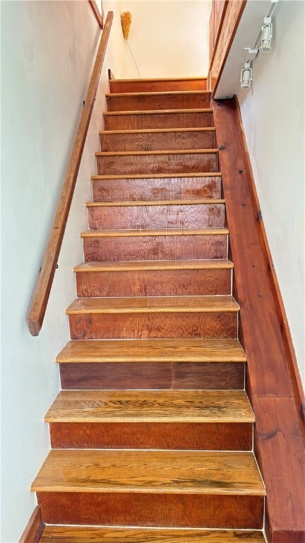 Building Photo - 240 Speed Hill Rd