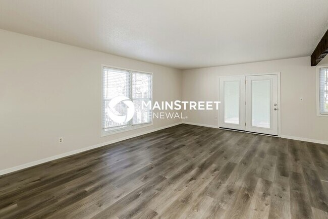Building Photo - 3 Bedroom Pet-Friendly Home in KANSAS CITY, MO with Main Street Renewal