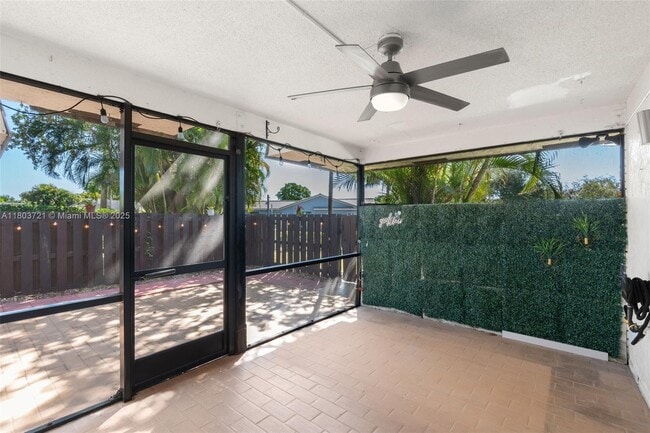 Building Photo - 2622 NW 99th Ave