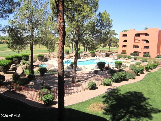 Building Photo - 12212 N Paradise Vlg Pkwy S