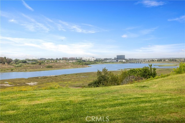 Building Photo - 2635 Vista Ornada