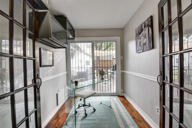 Building Photo - 1207 Archer St