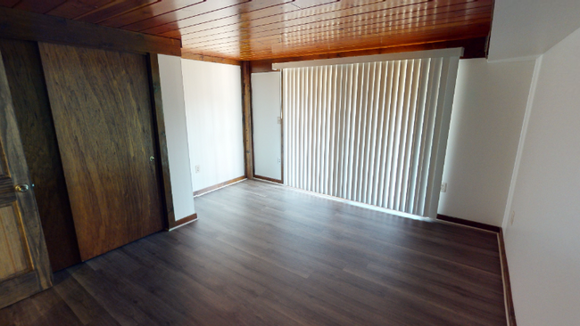 Building Photo - 59 Pleasant St
