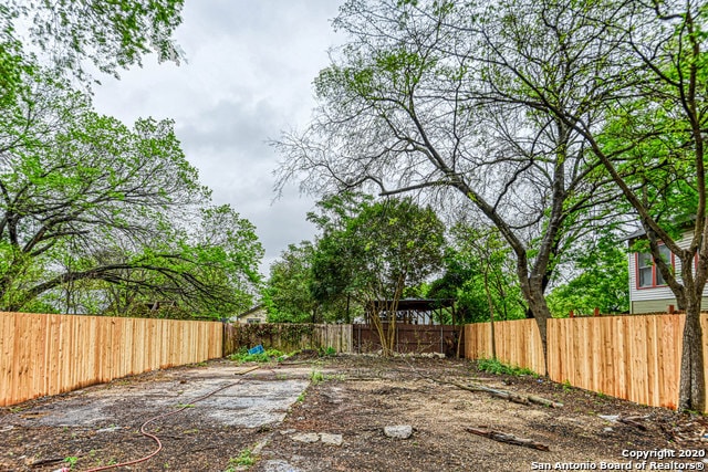 Building Photo - 212 Lowell St