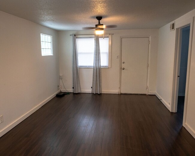 Building Photo - Coming Soon!!   2 BED, 1 BATH LOCATED ONE MILE FROM IU CAMPUS