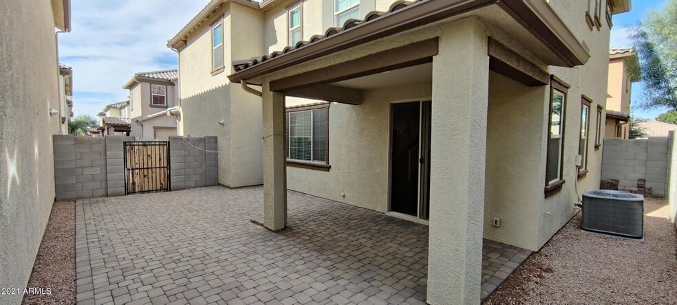 Building Photo - 2857 E Detroit St