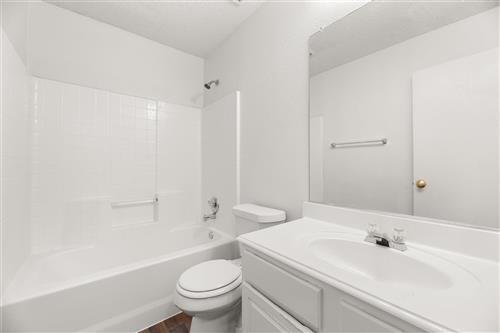 Building Photo - 10912 Fawn Valley Dr