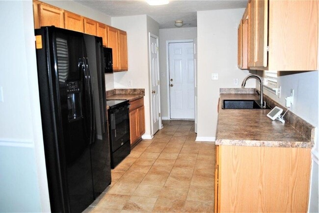 Building Photo - The Pines of St. James