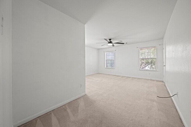 Building Photo - 6323 Channelbrook Ln