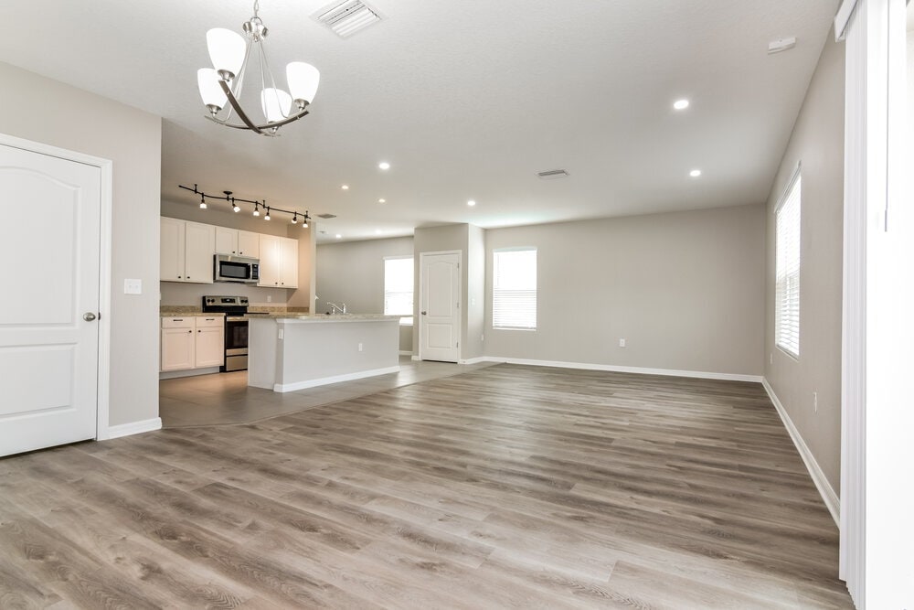 Building Photo - 10508 Whispering Hammock Dr