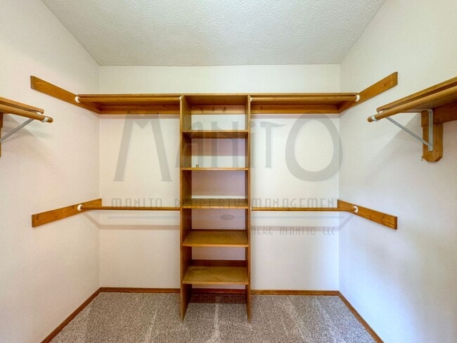Building Photo - 5002 S Morrill Ln