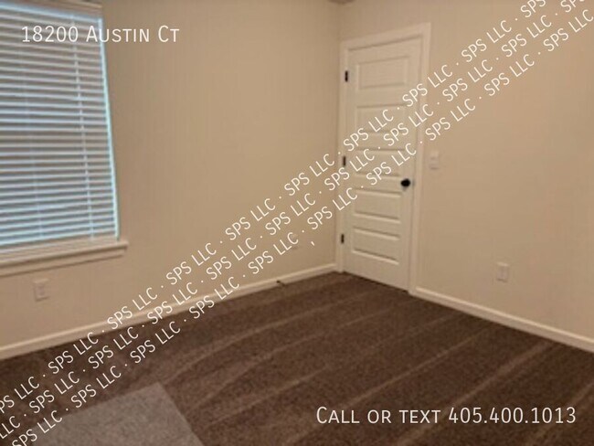 Building Photo - 18200 Austin Ct