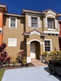 Building Photo - 140 SE 6th Rd