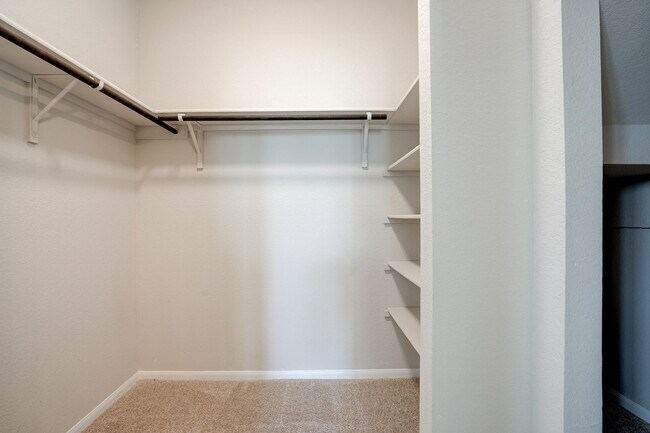 Building Photo - 10602 Tildon Ave