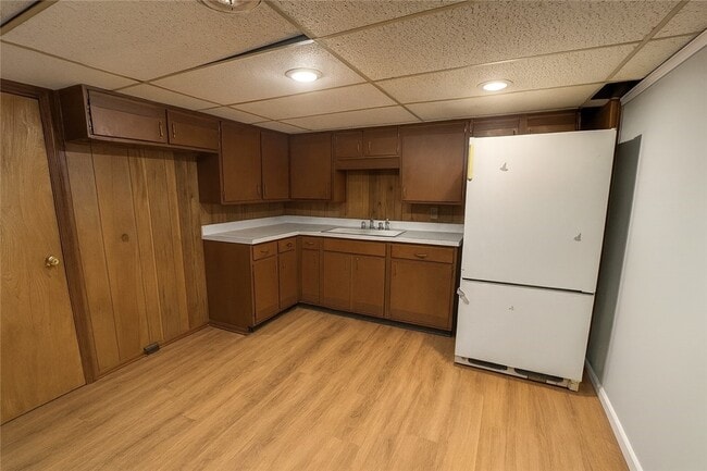 Building Photo - 213 Governor Terrace