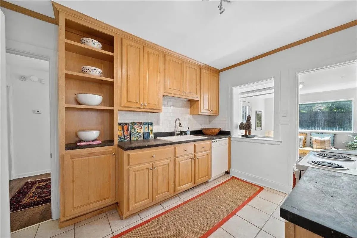 Kitchen View 3 - 181 Picardy St