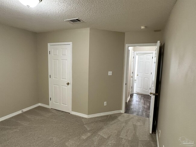 Building Photo - 7170 Rampart Way